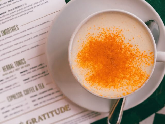 Turmeric Latte vs Golden Milk: What’s the Difference?